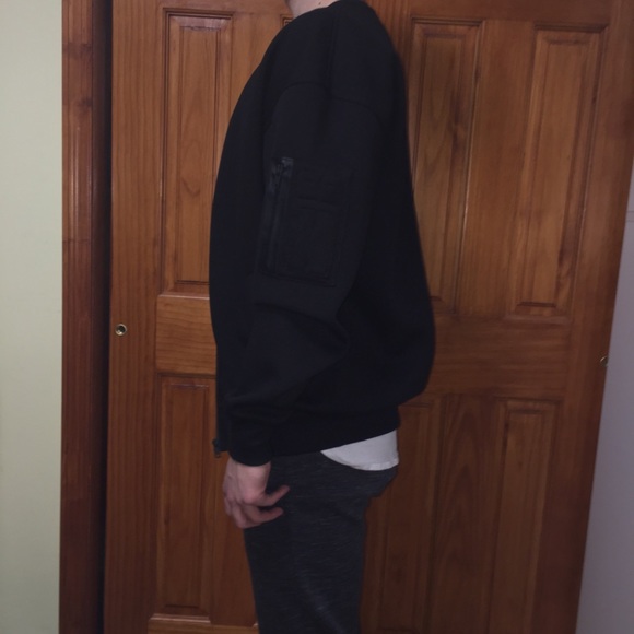 H&M Black Bomber Jacket - Picture 2 of 4